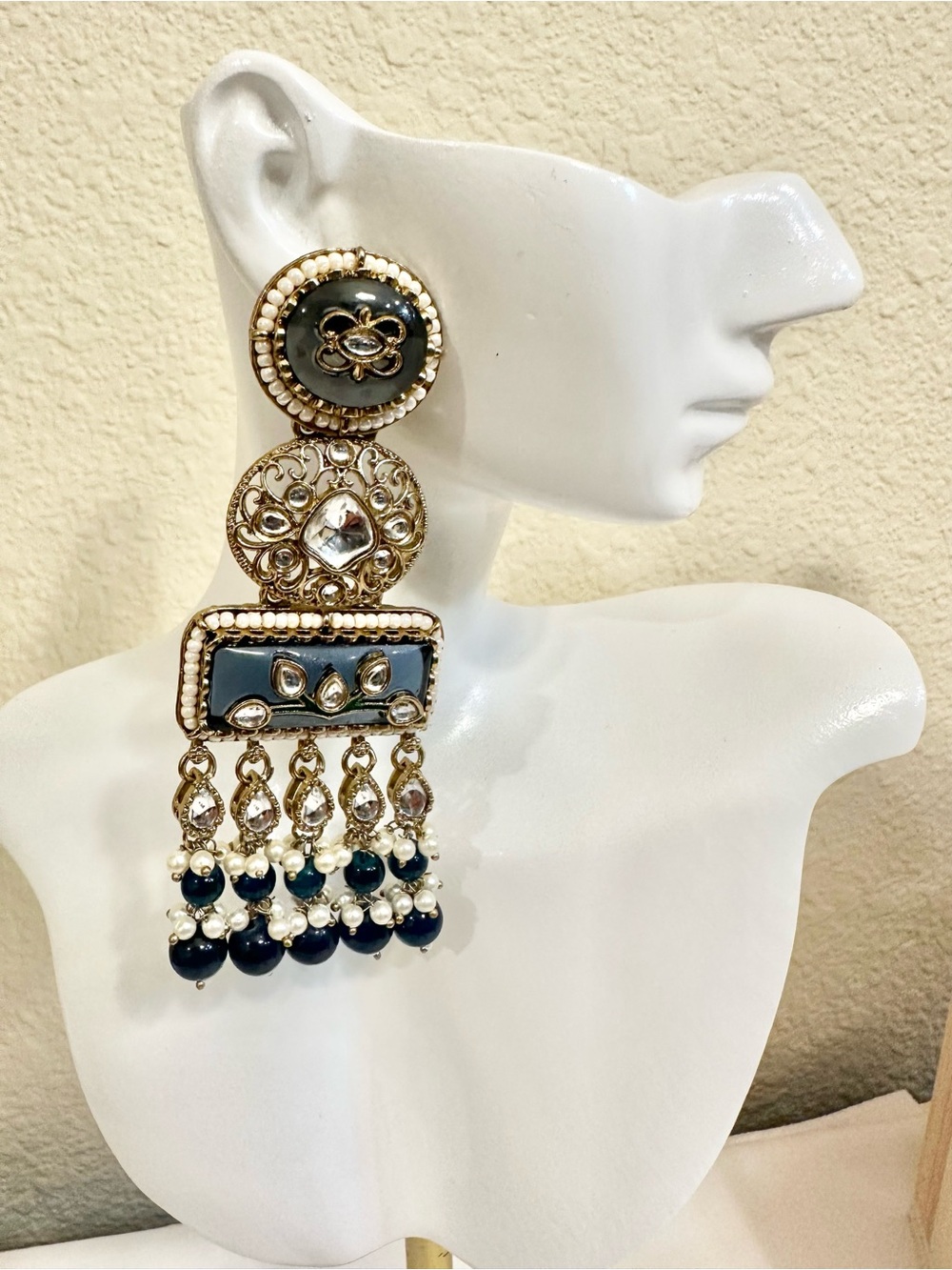 Elegant Gold-Plated Blue and Pearl Chandbali Kundan Earrings